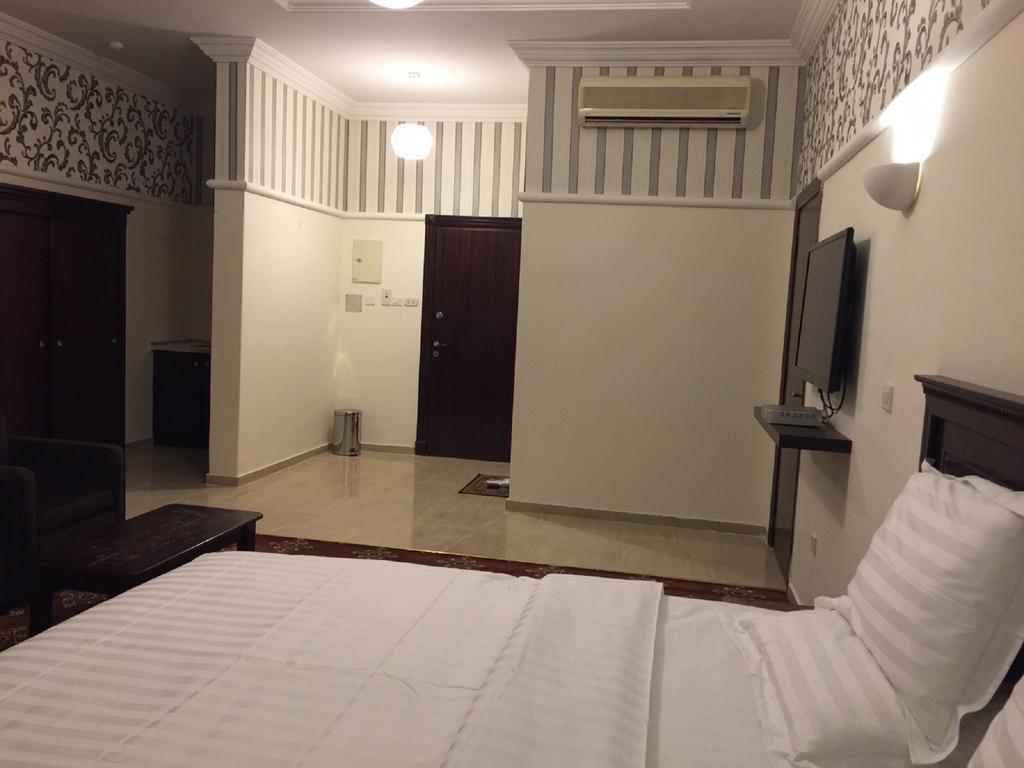 Al Denny Aparthotel Jeddah Bilik gambar